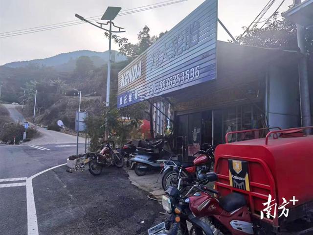 划出“10米清拆线”，整治走心更走实丨擦亮城市“窗口” 力争进“门”见美③