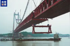 大桥又双叒叕上新！G3铜陵长江公铁大桥合龙啦图片
