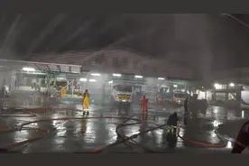 泰国一制冰厂爆炸引发氨气泄漏 已致160人受伤