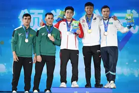 举重亚锦赛：男子73公斤级赛况图片