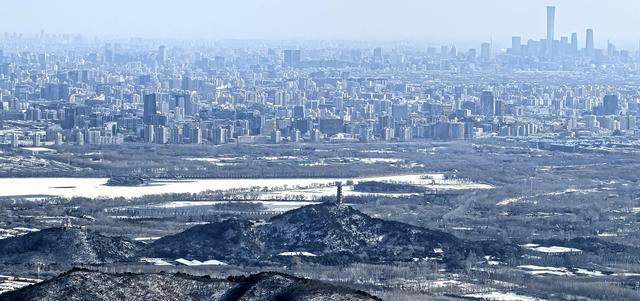 西山晴雪，美不胜收