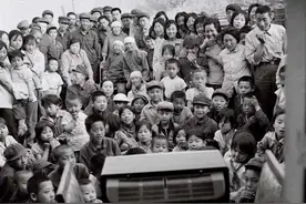 望岳谈｜国庆感怀：从1980年村里唯一的电视机说起图片