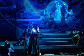 国家大剧院版《游吟诗人》：音乐圆满，但舞美待议图片