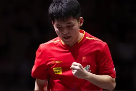 （体育）（26）乒乓球——世乒赛：林诗栋晋级男单16强图片