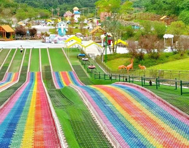 雅安首届巨型稻草人艺术节游玩攻略，打卡不迷路！