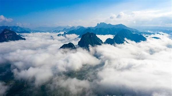 来左权北天池 赴一场日出之约