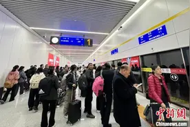 兰州中川机场东站开通运营 空铁联运“零距离”换乘图片