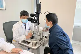 “光明使者”叶波：为患者守护光和希望图片