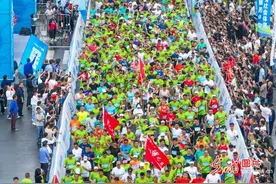 各地马拉松开跑 点燃全民户外运动热情图片