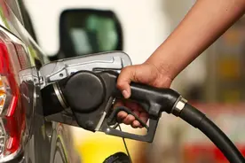 国内油价今年第六次上调板上钉钉 可能还有二连涨图片