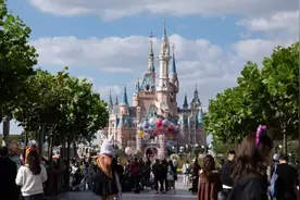 昨天，上海迪士尼度假区图片