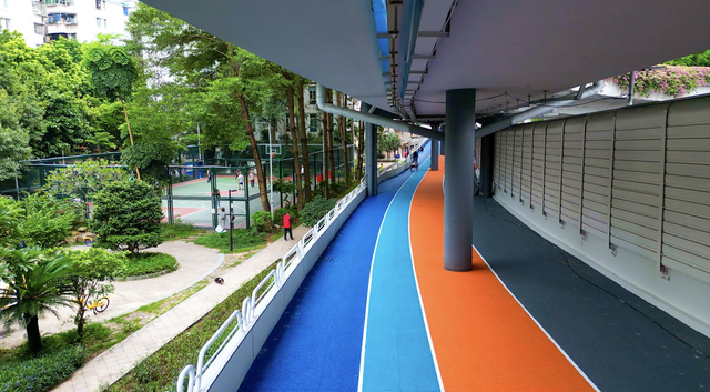 广州越秀：红砖墙守护历史 老骑楼中医飘香