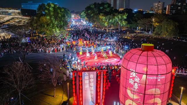 从科学之城到文艺之心，一座松山湖城市地标的周年回响