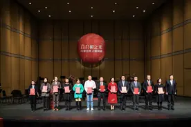 持续打造高水平人才高地，上海黄浦公布70位门楣之光人才名单图片