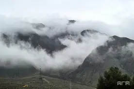 青海强降水来袭  东部地区大到暴雨图片