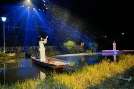 重庆工商职业学院举办“礼赞生命”校园原创音乐会图片