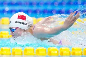 杭州亚运会｜中国队获得男女4x100米混合泳接力冠军并打破亚洲纪录图片