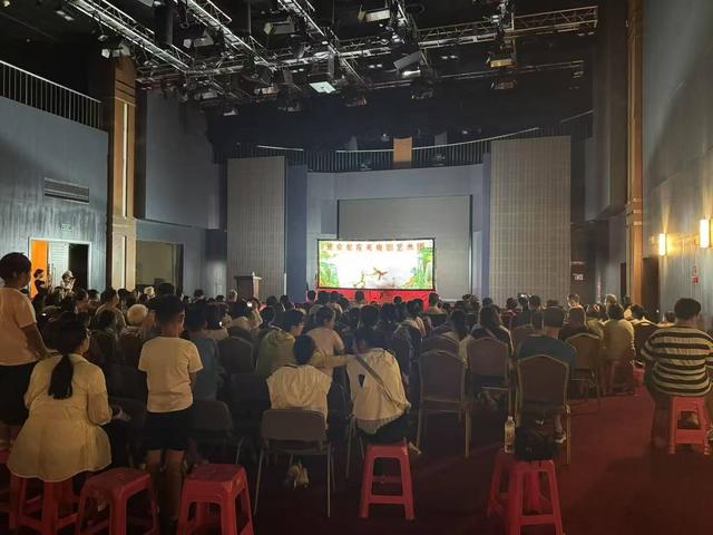 东城区文化馆永外分馆暑期系列活动火热进行，多元文化盛宴惠及千余居民
