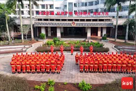 国家消防救援局海南机动队开展野外驻训图片