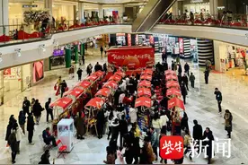 南京浦口：非遗演出进商场  民俗文化带动消费热潮图片