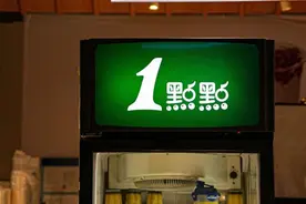 很多人都爱喝的奶茶慢慢退出奶茶界？上海还有这么多门店