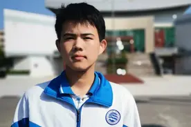 染墨青春 妙笔生花（22）｜怀瑾握瑜青云志，格物致知勇毅行图片