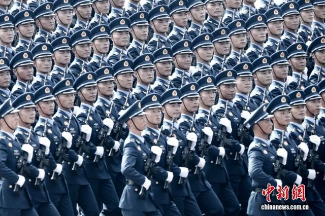 九三阅兵隆重举行 特朗普表态