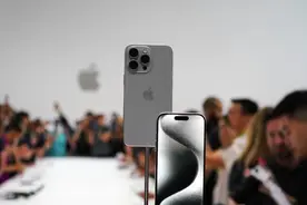 iPhone 15全系列价格大跳水，最高降价近千元图片