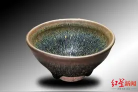 “天选建盏”敲敲敲，直播用户买买买，专家：非自然烧制图片