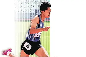 少年跑出11秒48超越同时期苏炳添 刷新深圳男子U12百米纪录 一骑绝尘惟韩信 纵有萧何又奈何图片