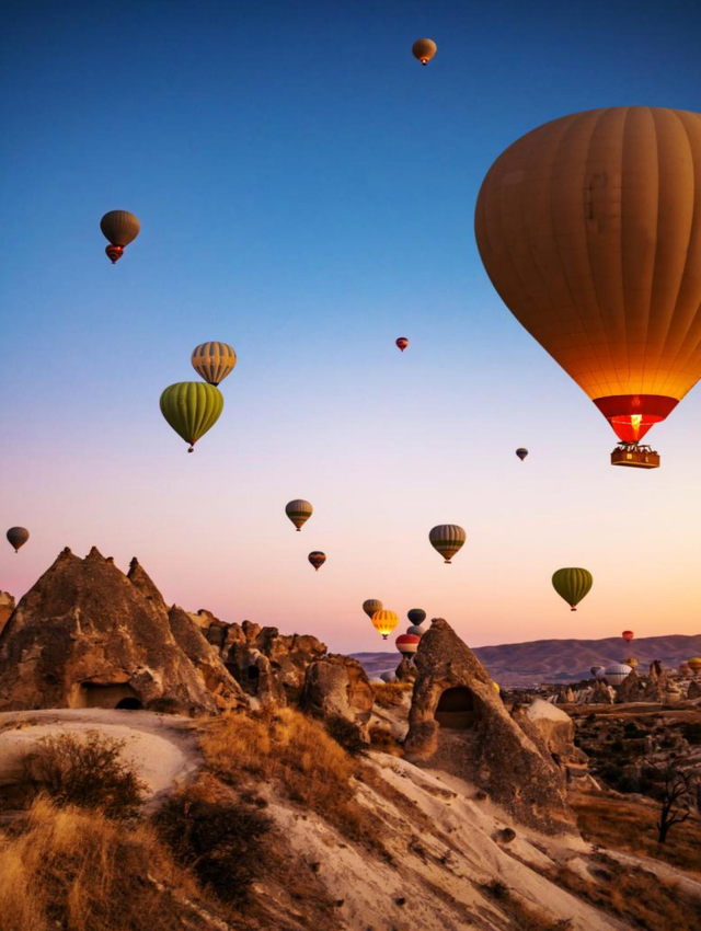 在火洲品“冰雪”，去太空农场育苗……新疆文旅玩出哪些新花样？
