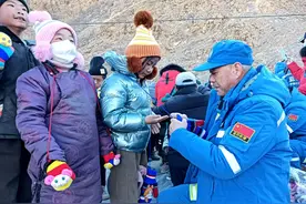 高原上的温暖守护 福建蓝豹在日喀则开展救援工作图片