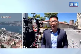 俄乌将举行闭门会谈 媒体齐聚多尔玛巴赫切宫图片