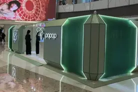 “开箱”、翻转、旋转……盘点潮玩界扛把子出的饰品有多“可玩”？｜宝藏小店图片