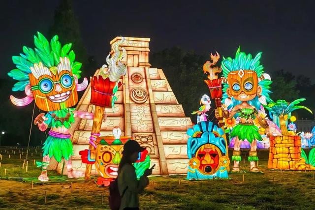 明天正式启幕！6万盏彩灯现场美图抢先看