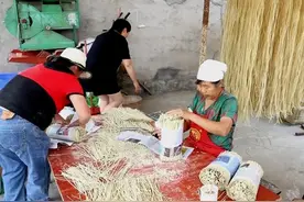 修文县六广镇：小麦获丰收  六广新面上市图片