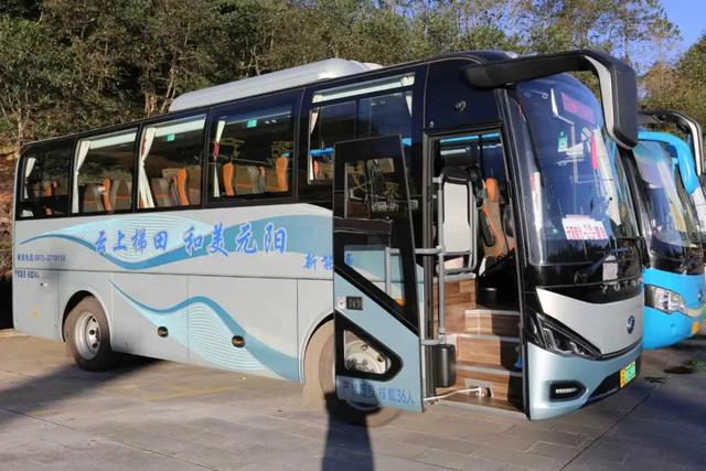 看梯田更方便了！元阳哈尼小镇开通交通专线