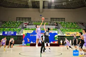 海南省篮球联赛在万宁开幕图片