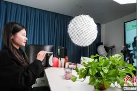 驻村干部变身“卖货郎”，江西瑞昌发展电商助农带动百姓增收图片