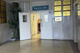 红星深度｜陷在“规培证”里的专硕医学生：有规培医院请假超15天就会被延毕图片