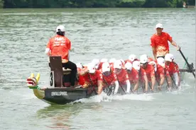 东莞洪梅龙舟队在瑞士两破纪录夺冠！主办地称赛事非常受欢迎图片