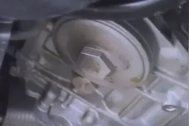 购买长安汽车俩月后变速箱漏油 4S店同意维修并补偿图片