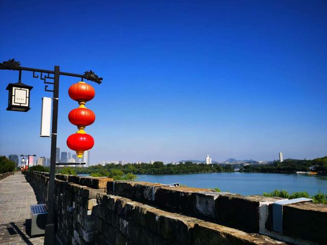 登台城