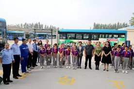 绿色出行公交优先 宁夏推动交通运输绿色低碳转型图片