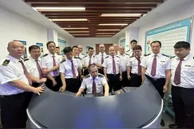 高铁司机是这样“炼”成的！图片
