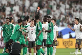 国足依然排名垫底图片