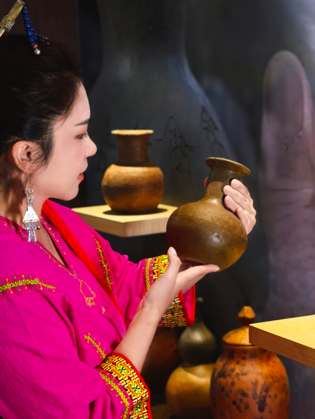 白沙喜提国家2A级旅游景区，陨石坑生态茶园+集市周末联动玩法请收藏！