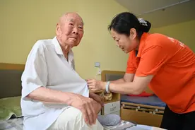 最高每月补贴1200元，杭州将发放养老护理员岗位津贴图片