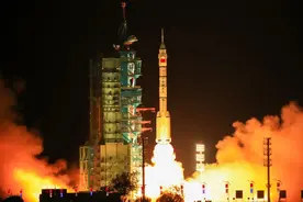 航天警务 | 酒泉公安 ：再问苍穹踏星海 ，“航天故乡”勇担当图片