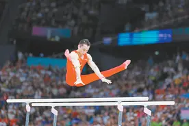 “双杠王”成功卫冕，收官日分量十足，中国体操斩获1金1银1铜图片